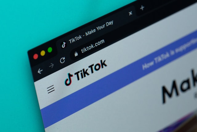 How to change language on Tik Tok | Change TikTok App Language 2022 Right Now